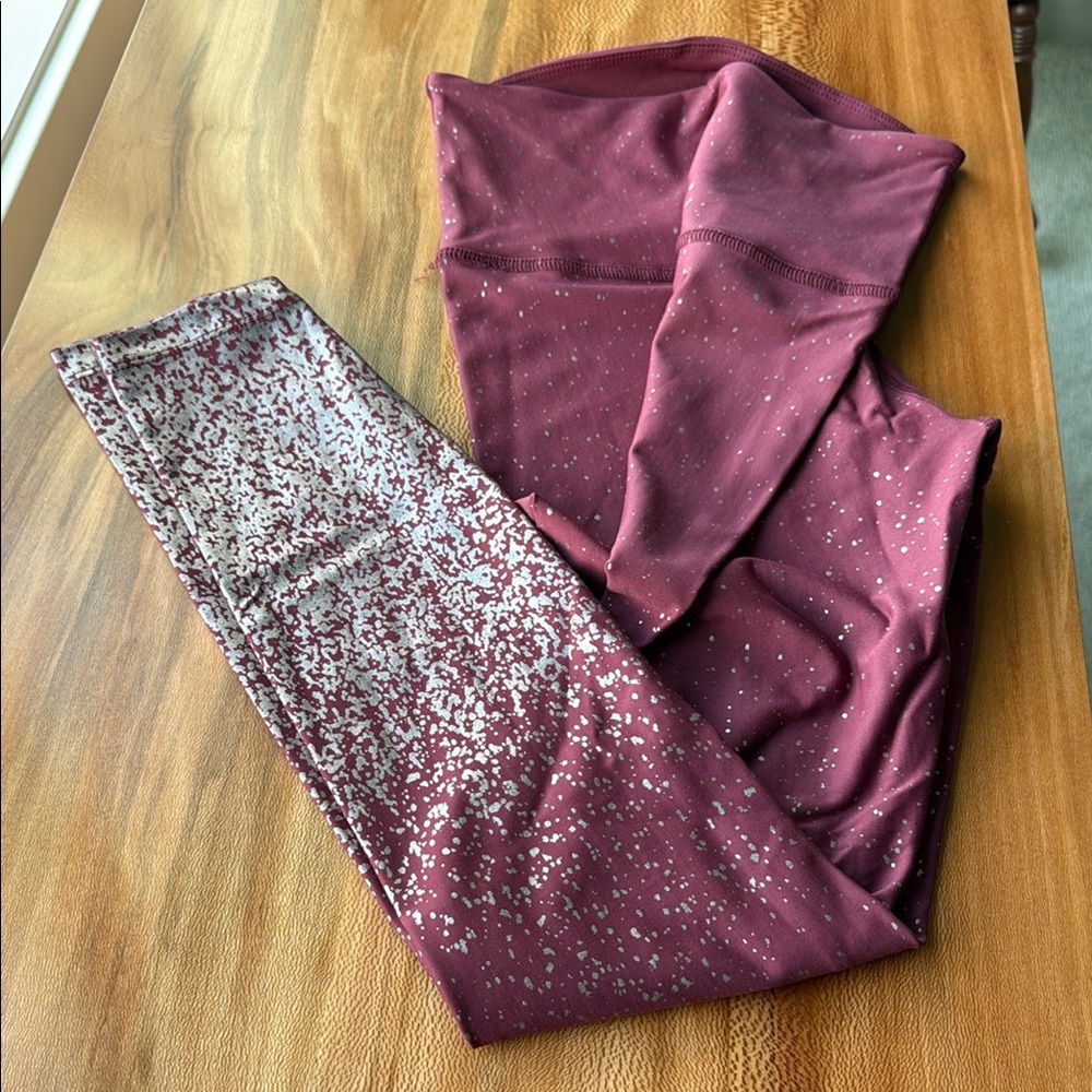 Beyond Yoga Burgundy Speckled Leggings